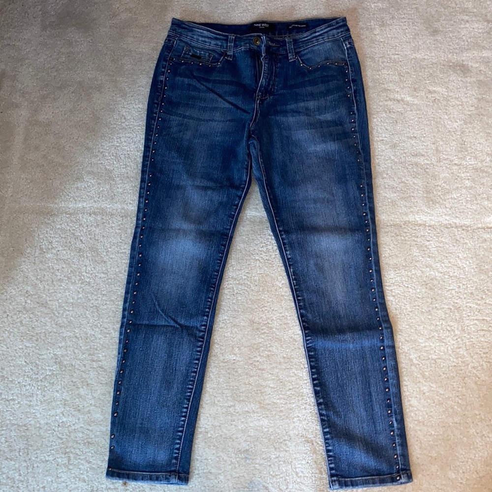 Nine West Cigarette mid-rise skinny jeans. Rose gold pearls line the front legs.
